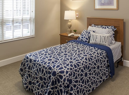 wallickseniorliving-grove-columbus-studio-image